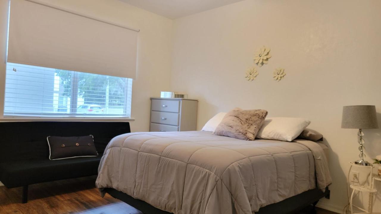 2 Master Suite Apartment Near North Florida Regional Med, Uf Health, & Mall 게인즈빌 외부 사진